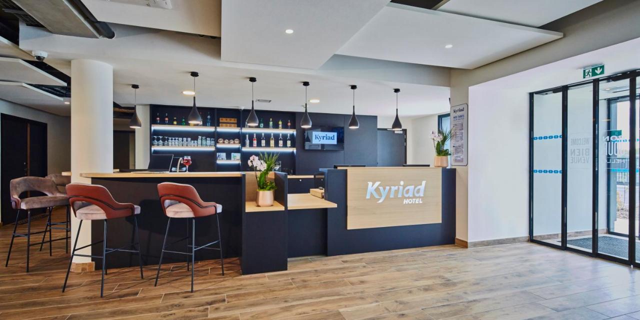 Kyriad Combs-La-Ville - Senart Dış mekan fotoğraf
