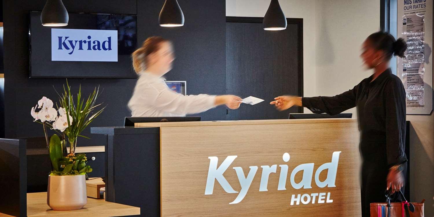 Kyriad Combs-La-Ville - Senart Dış mekan fotoğraf